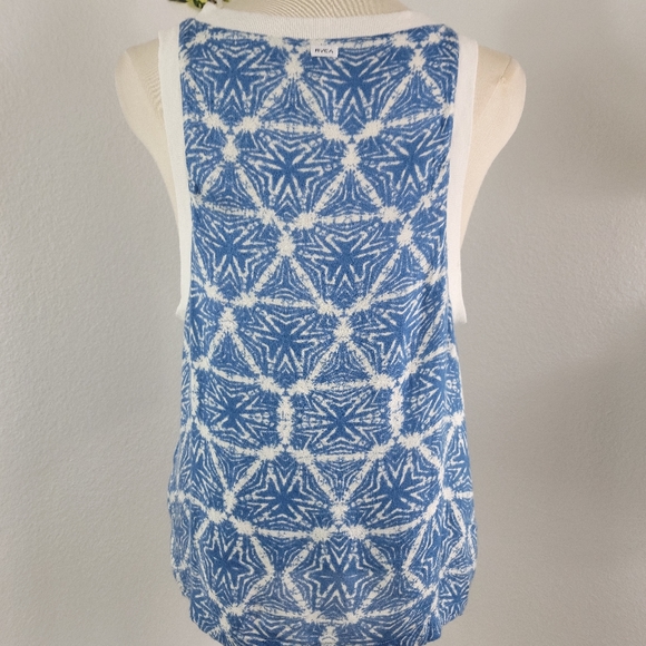 RVCA SHIBA SCOOP SLEEVELESS TOP - Picture 11 of 16